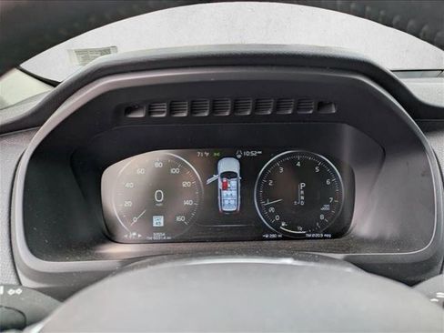 Used 2018 Volvo XC90 T6 Momentum w/ Convenience Package image 14