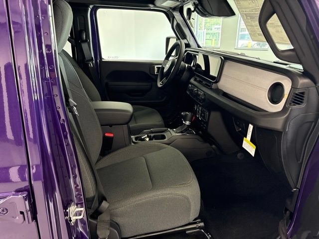 New 2026 Jeep Gladiator Sport AWD/4WD image 17