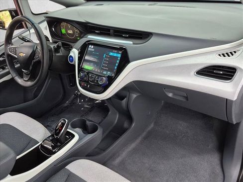 Used 2020 Chevrolet Bolt LT FWD image 20