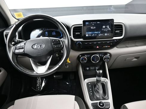 Certified 2023 Hyundai Venue SEL w/ Cargo Package FWD image 20