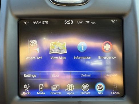 Used 2016 Chrysler 300 S image 31