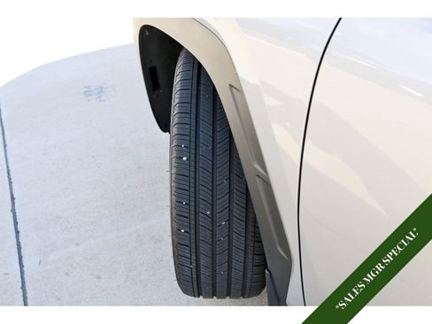 Used 2024 Hyundai Tucson Limited image 31