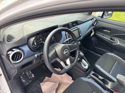New 2025 Nissan Versa SV w/ Trunk Package image 28