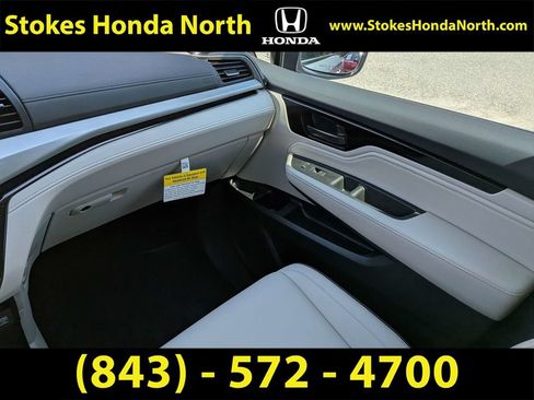 Certified 2026 Honda Odyssey Touring image 23