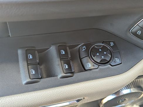 Used 2024 Ford Expedition Max Limited image 22