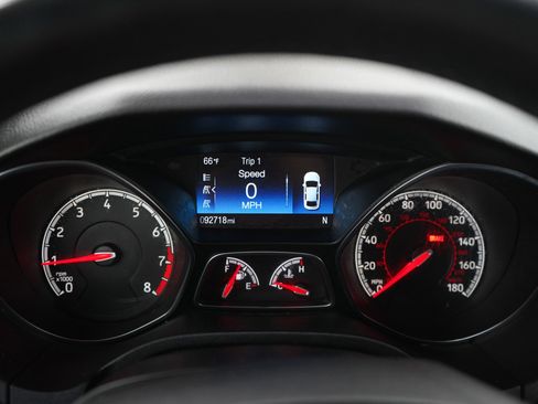 Used 2018 Ford Focus ST w/ Equipment Group 402A FWD image 24