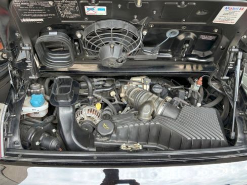 Used 2003 Porsche 911 Carrera 4 AWD/4WD image 5