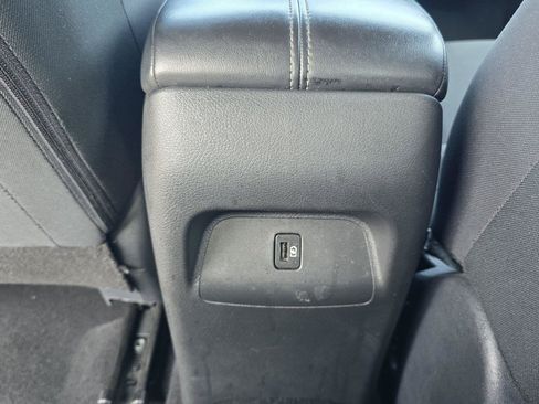 Used 2025 Nissan Sentra SV FWD image 27