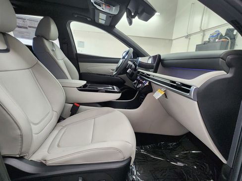 New 2026 Hyundai Tucson Limited image 28
