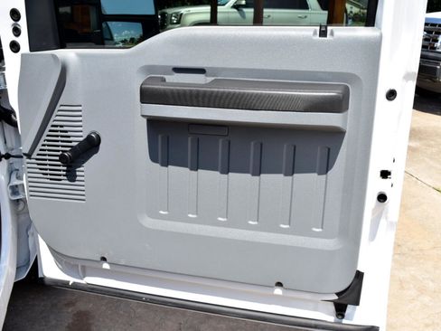 Used 2016 Ford F250 XL image 10