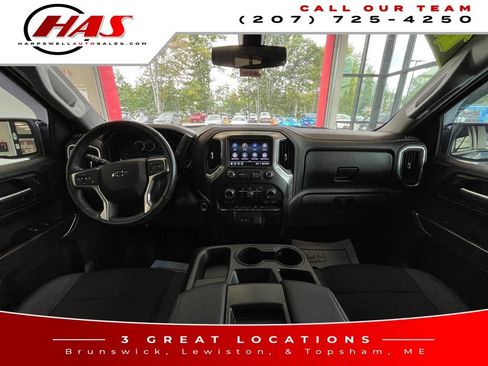 Used 2022 Chevrolet Silverado 1500 RST w/ Z71 Off-Road Package AWD/4WD image 14