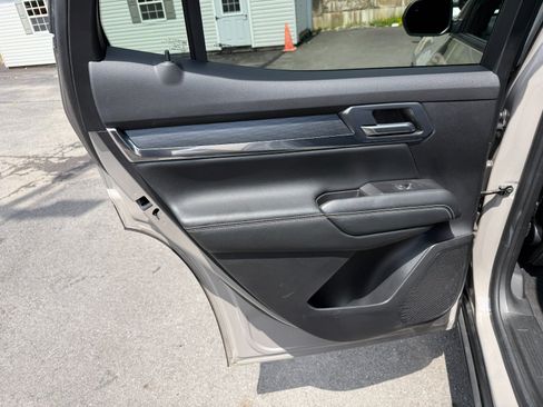 Certified 2025 GMC Terrain Elevation AWD/4WD image 17