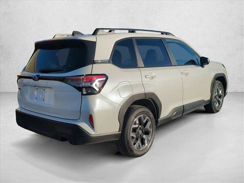 Certified 2025 Subaru Forester Premium image 5