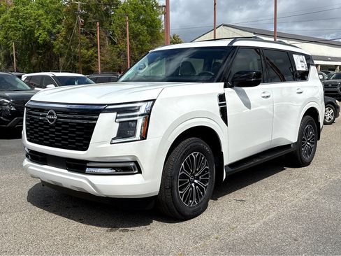New 2026 Nissan Armada Platinum w/ Accent Package image 3