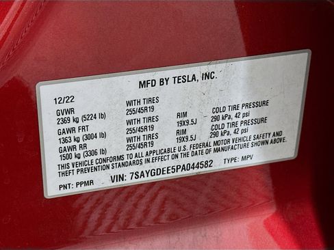 Used 2023 Tesla Model Y Long Range image 12