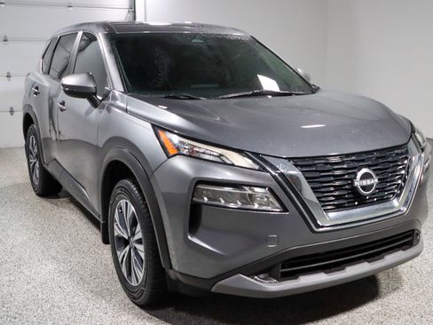Used 2022 Nissan Rogue SV FWD image 5