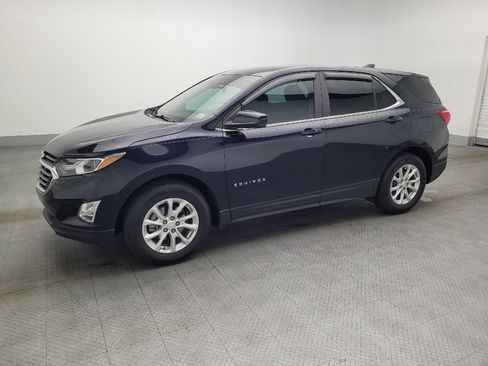 Used 2021 Chevrolet Equinox LT image 2