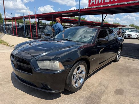 Used 2013 Dodge Charger R/T RWD image 38