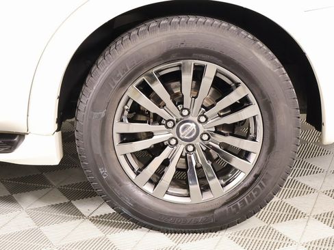 Used 2019 Nissan Armada Platinum w/ Captain's Chairs Package image 23