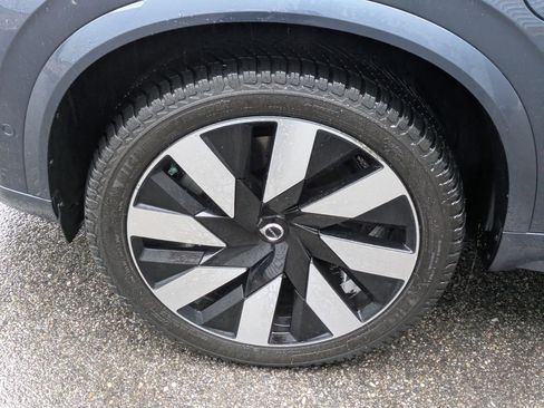 Certified 2023 Volvo XC90 T8 Ultimate image 11