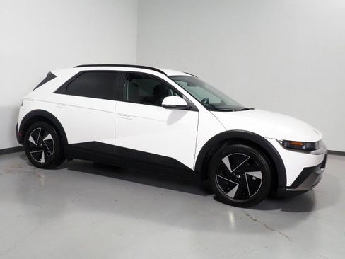 Used 2025 Hyundai Ioniq 5 SEL RWD image 1