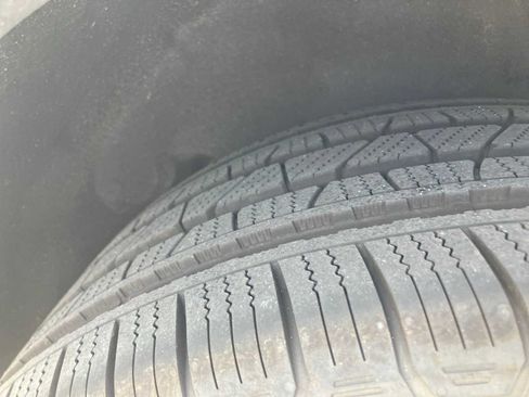Used 2021 Mercedes-Benz GLE 450 4MATIC image 4