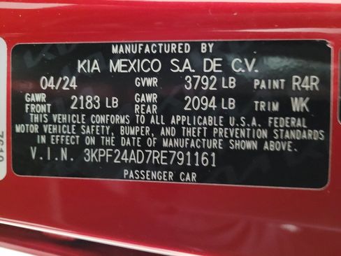 Used 2024 Kia Forte LXS image 33