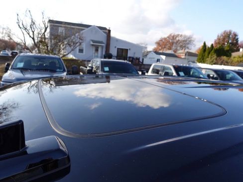 Used 2022 GMC Sierra 1500 Denali image 7