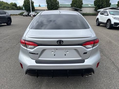 Used 2024 Toyota Corolla SE FWD image 6