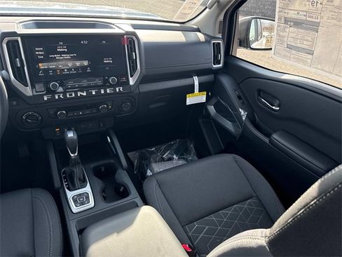 New 2026 Nissan Frontier SV w/ All-Weather Content Package image 18
