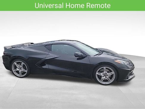 Used 2022 Chevrolet Corvette Stingray Preferred Cpe w/ Z51 Performance Package RWD image 19