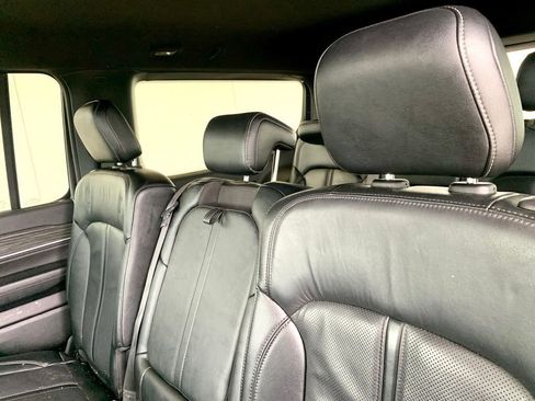 Used 2022 Jeep Wagoneer Series III w/ Convenience Group I image 14