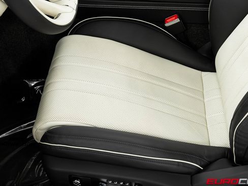 Used 2023 Bentley Continental GT Mulliner image 42