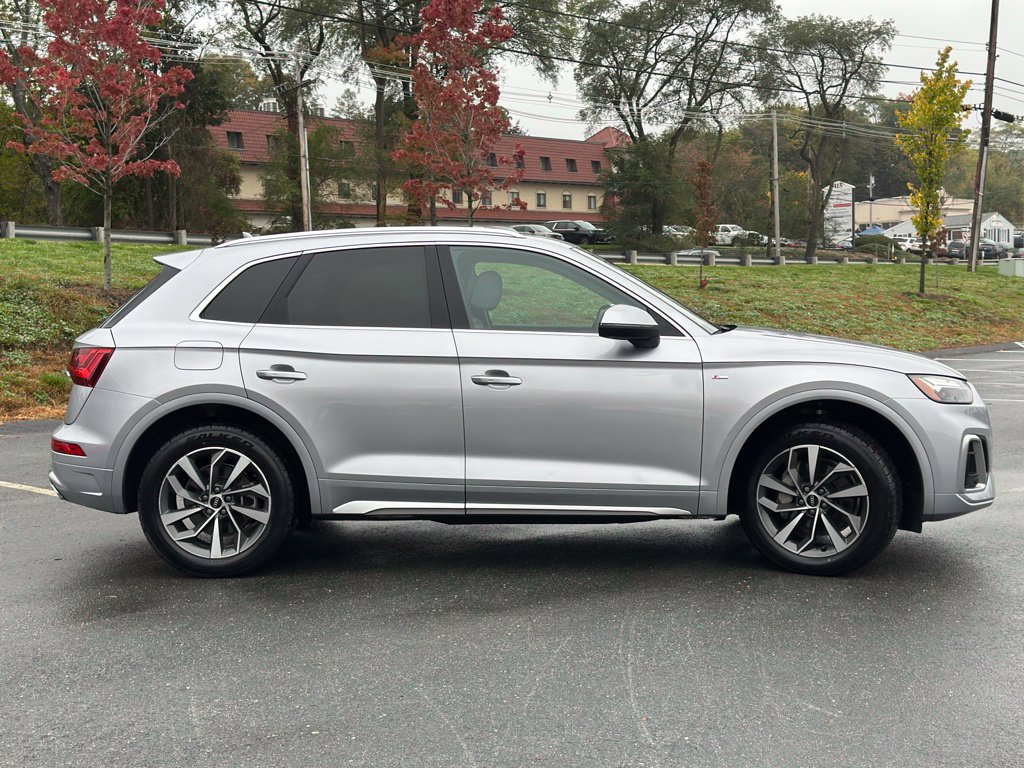 Used 2022 Audi Q5 2.0T Premium Plus w/ Premium Plus Package AWD/4WD image 8