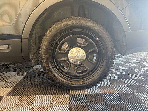 Used 2018 Ford Explorer 4WD Police Interceptor image 27