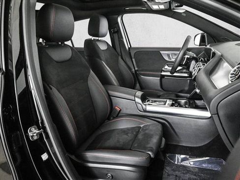 Certified 2026 Mercedes-Benz GLA 250 4MATIC image 23