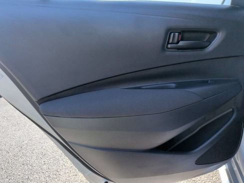Used 2023 Toyota Corolla LE FWD image 27