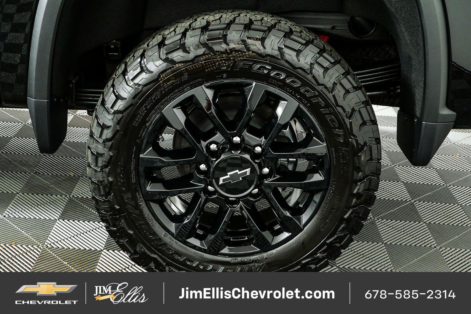 New 2026 Chevrolet Silverado 2500 High Country w/ Midnight Edition AWD/4WD image 37
