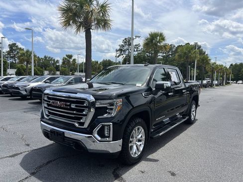 Used 2019 GMC Sierra 1500 SLT w/ SLT Premium Plus Package AWD/4WD image 5