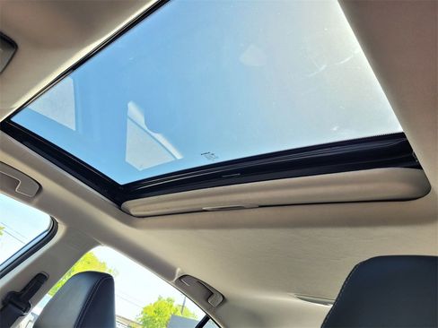 Used 2023 Nissan Altima 2.5 SL image 18