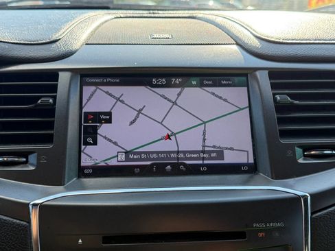 Used 2013 Lincoln MKS AWD image 23