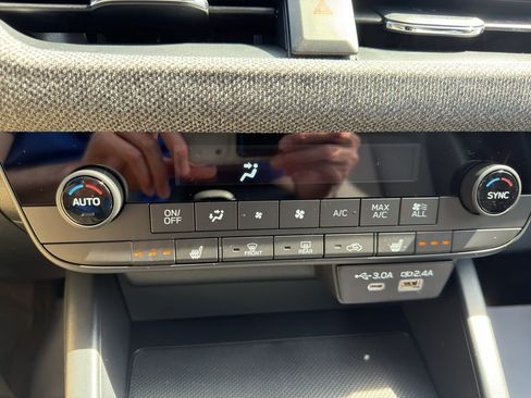 New 2026 Subaru Outback Premium AWD/4WD image 41