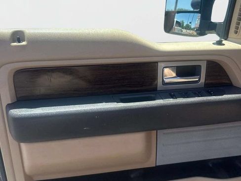 Used 2013 Ford F150 Lariat w/ Mid Equipment Group AWD/4WD image 17