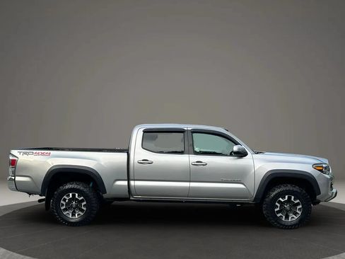 Used 2021 Toyota Tacoma TRD Off-Road AWD/4WD image 2