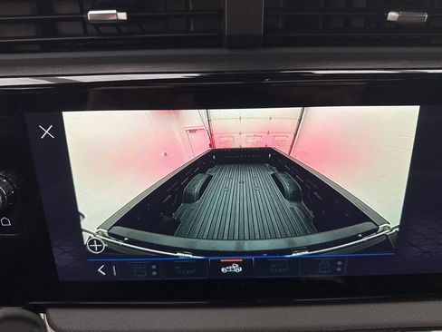 New 2026 GMC Sierra 2500 AT4 w/ AT4 Premium Plus Package image 38