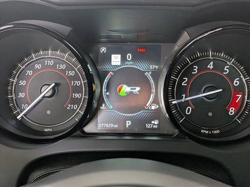Used 2019 Jaguar F-TYPE R image 10
