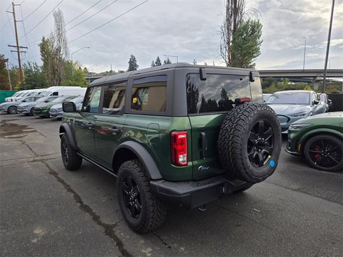 New 2025 Ford Bronco Big Bend w/ Black Diamond Package image 7