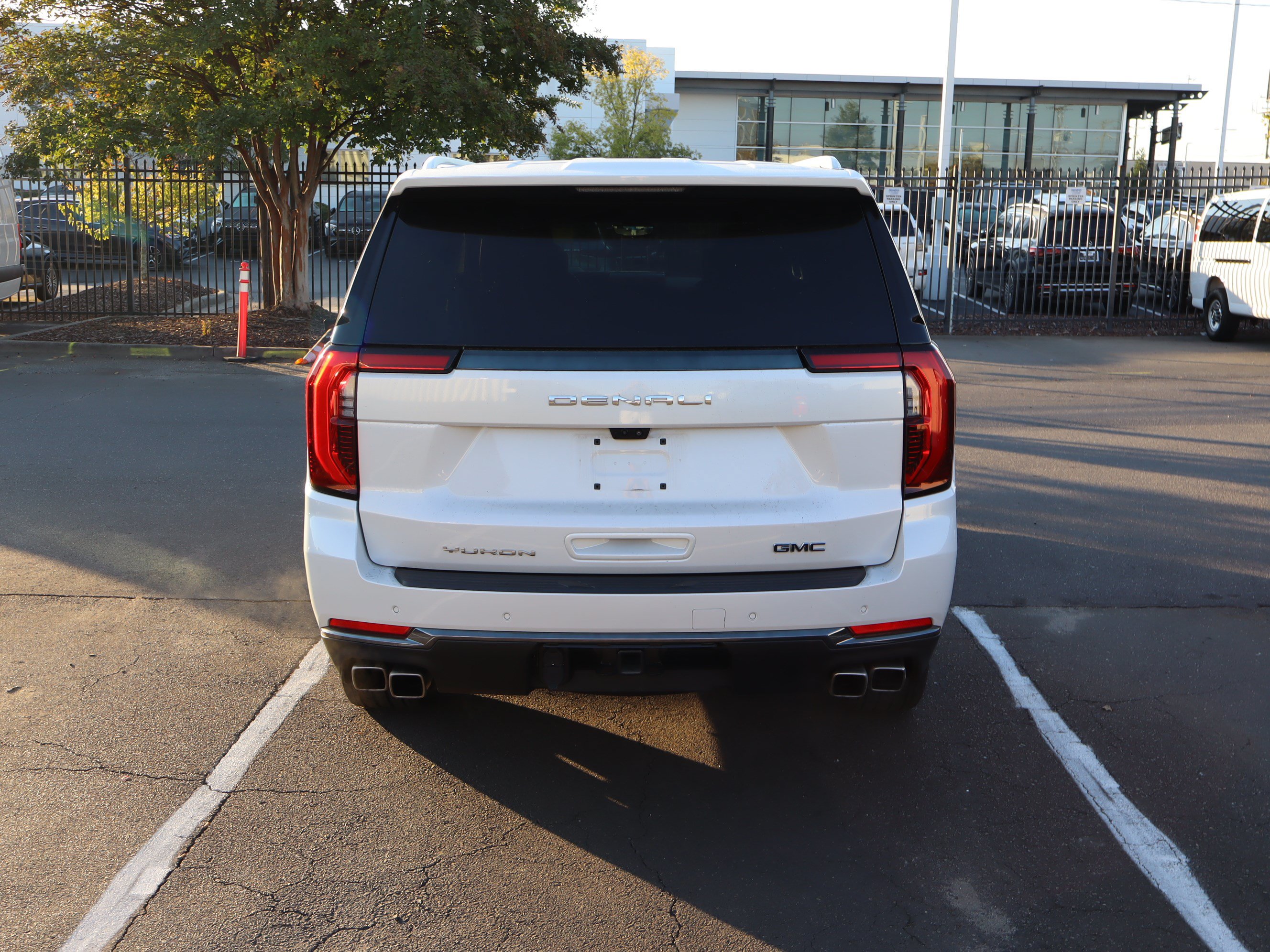 Used 2025 GMC Yukon XL Denali Ultimate AWD/4WD image 20