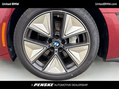 Certified 2025 BMW i4 eDrive40 image 2