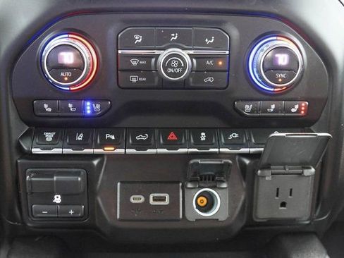 Used 2023 Chevrolet Silverado 2500 High Country w/ Z71 Off-Road Package AWD/4WD image 27